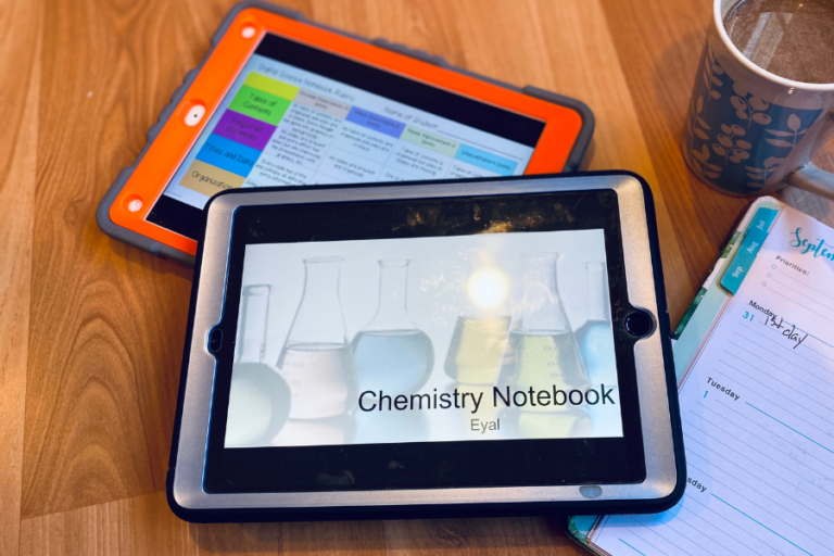 How to Set Up Digital Science Notebooks with Google Slides