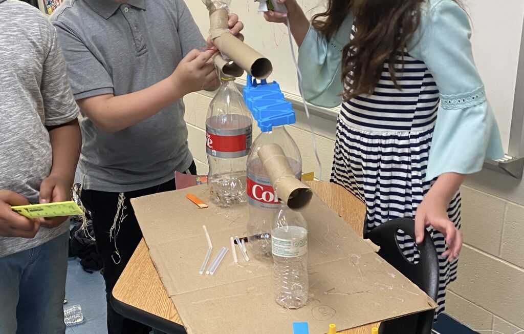 Stem energy project using route Goldberg machines and food chains. Science by Sinai